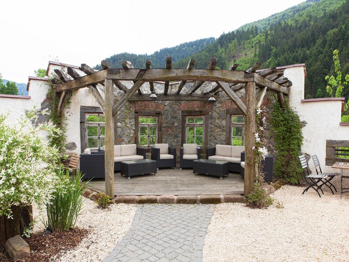 Landgasthaus Gruener Baum シモンスヴァルト エクステリア 写真